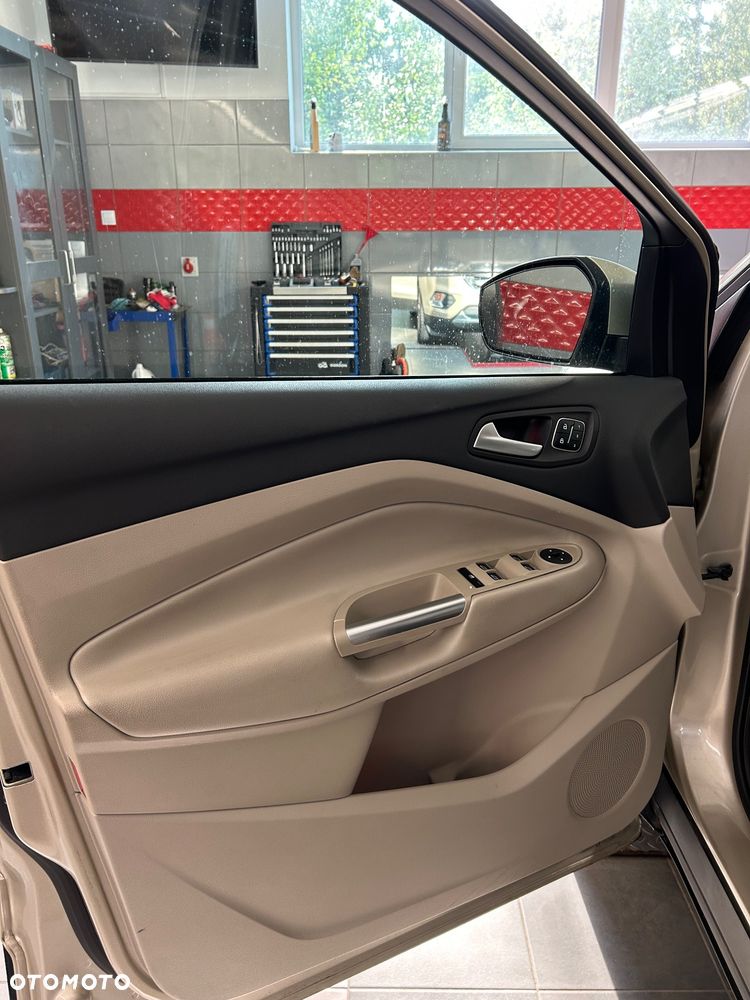 Ford Escape - 17