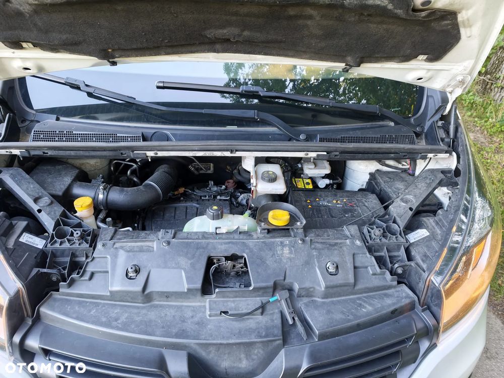 Renault Trafic 1.6 dCi - 7