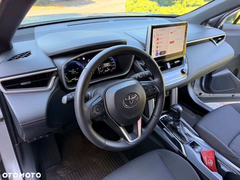 Toyota Corolla Cross 2.0 Hybrid Style AWD - 25
