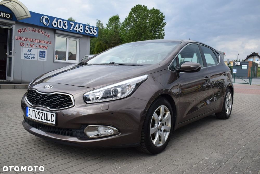 Kia Ceed - 6