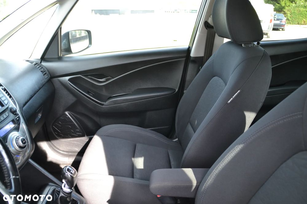 Hyundai ix20 1.6 blue Comfort - 24