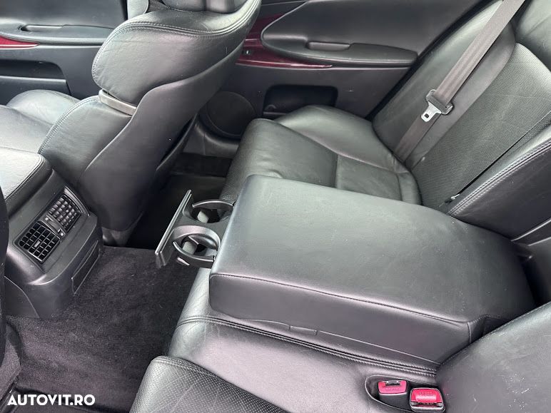 Lexus Seria GS 450h V6 Aut Luxury - 17