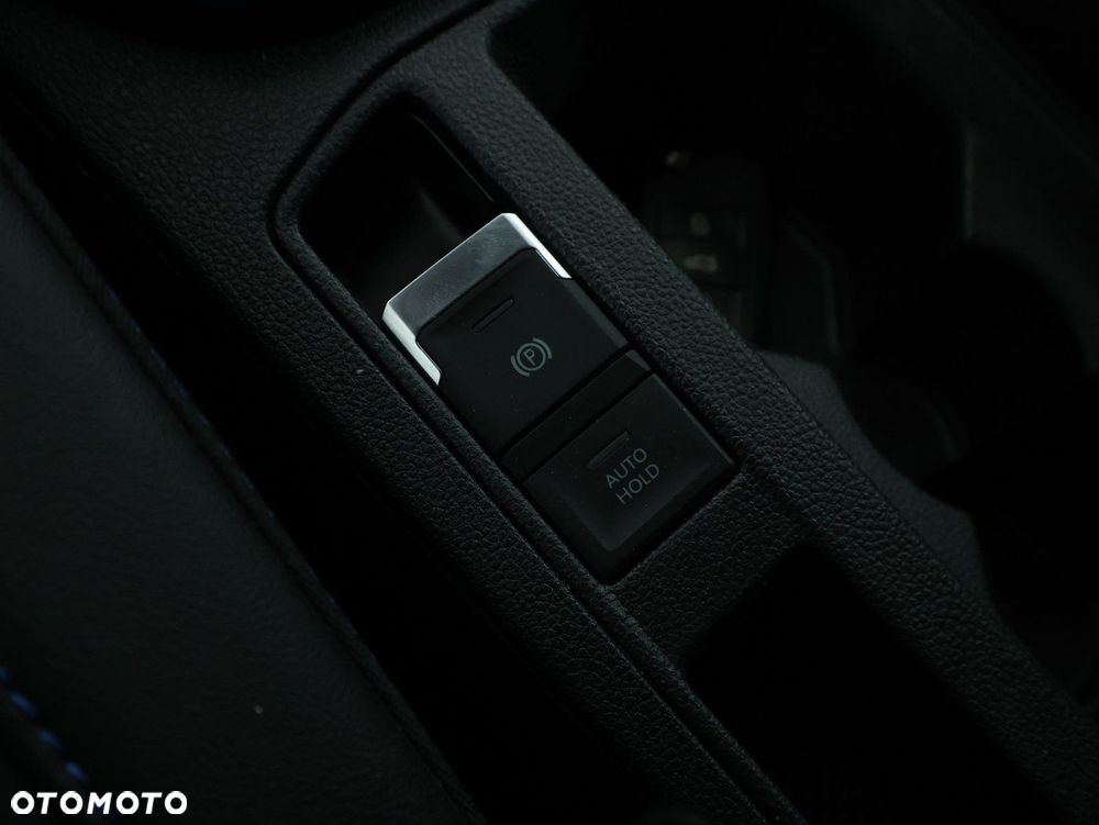 Volkswagen T-Roc - 25