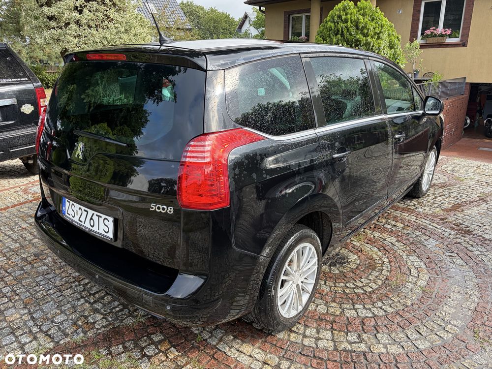 Peugeot 5008 - 7