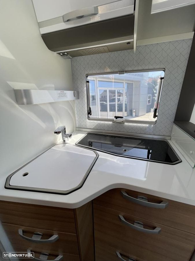 Adria Matrix 640 DC GT Edition c.central e basculante - 29