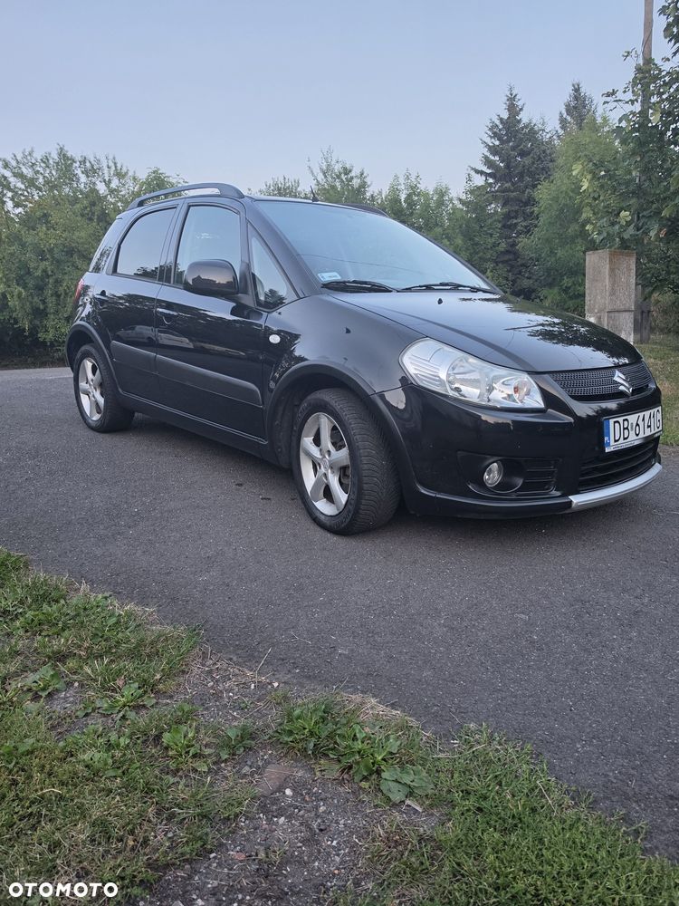 Suzuki SX4 - 4