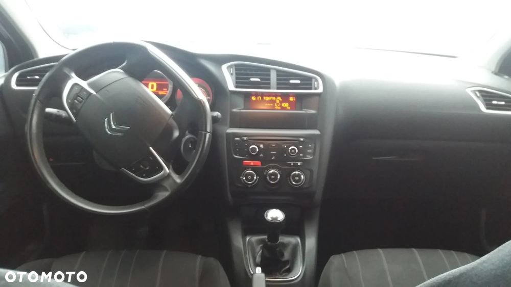 Citroën C4 1.4 VTi Attraction - 10