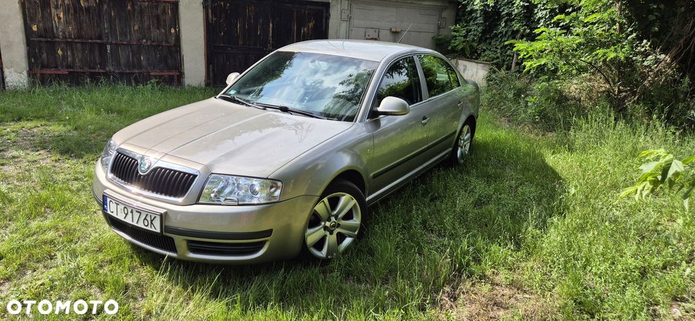 Skoda Superb - 3