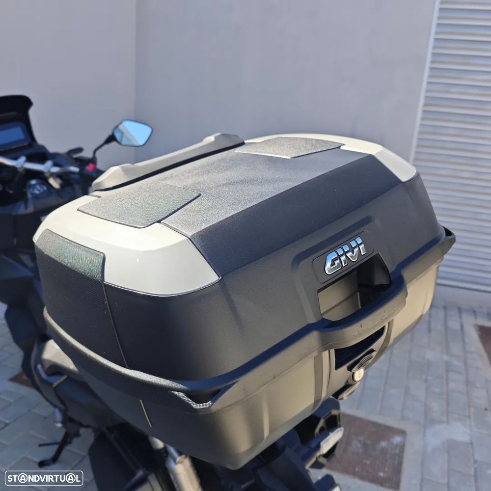 Honda ADV 350 - 12