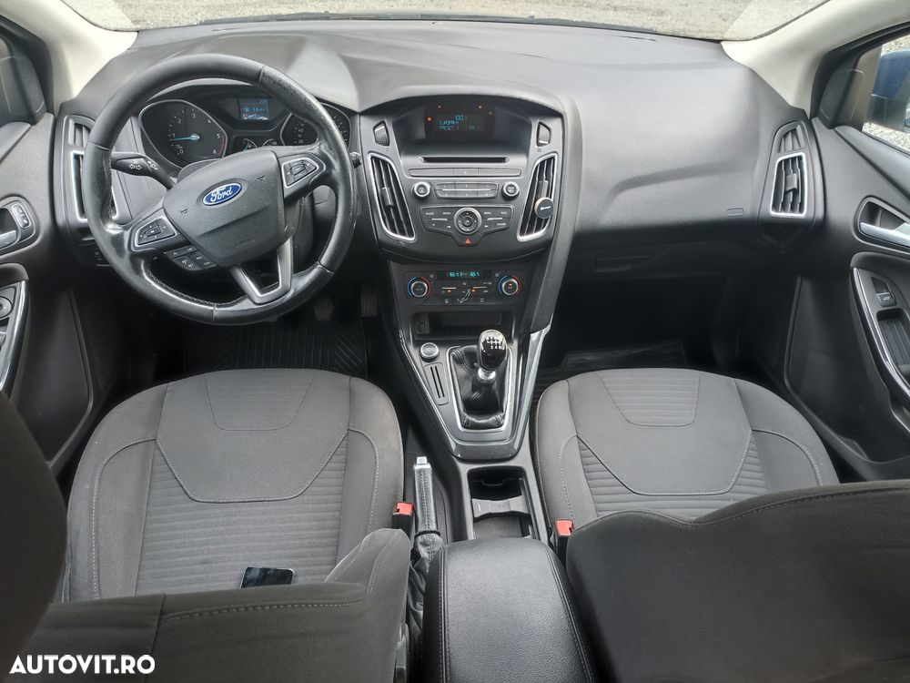 Ford Focus - 2