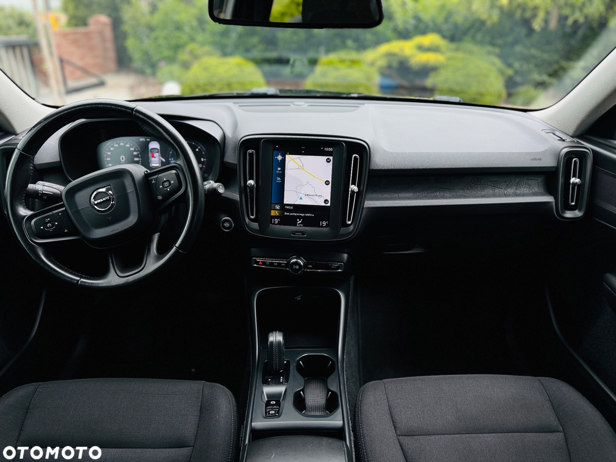 Volvo XC 40 D3 AWD Momentum Pro - 10