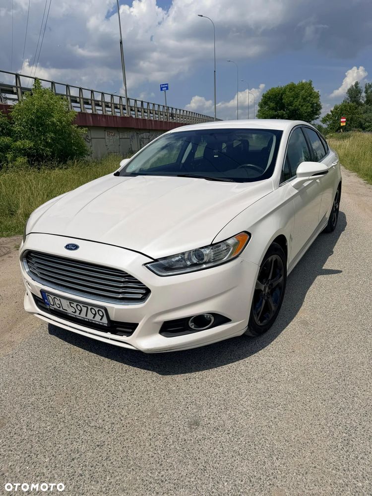 Ford Fusion - 14