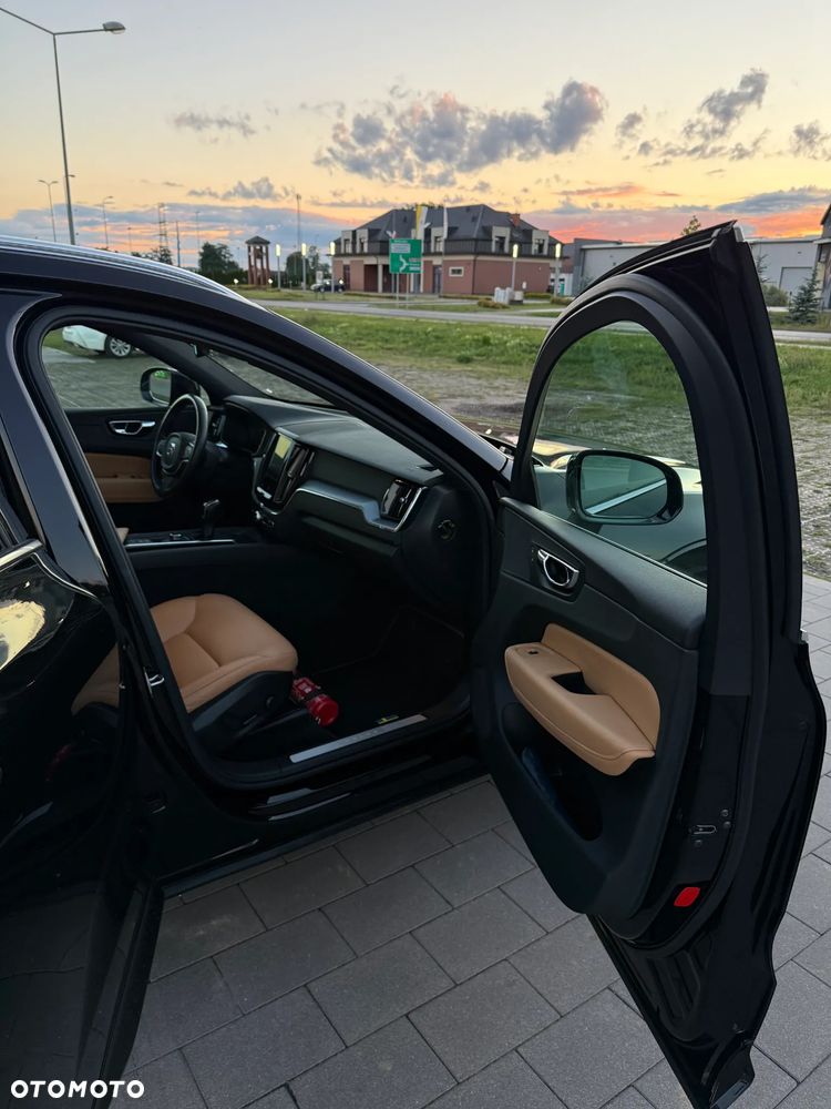 Volvo XC 60 D3 Momentum - 14