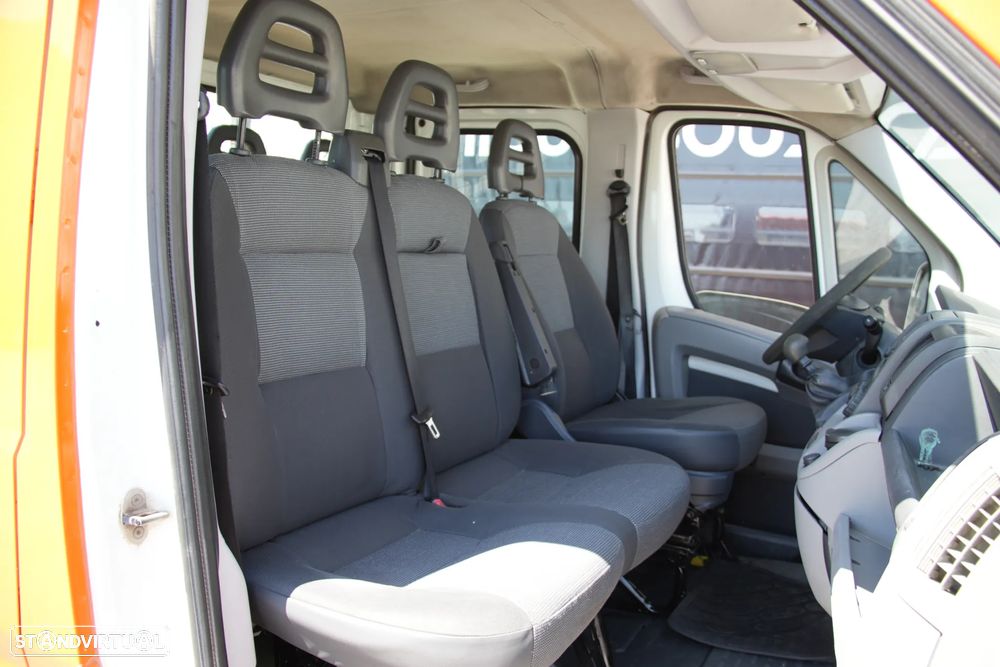 Peugeot Boxer 7Lugares 2.2HDI 120cv - 9