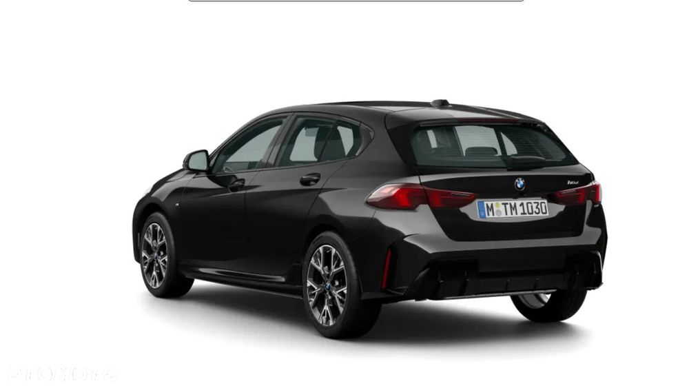 BMW 118D 2025 photo 2