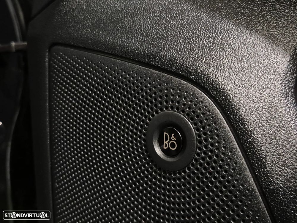 Ford Focus 1.5 TDCi ECOBlue ST-Line - 33