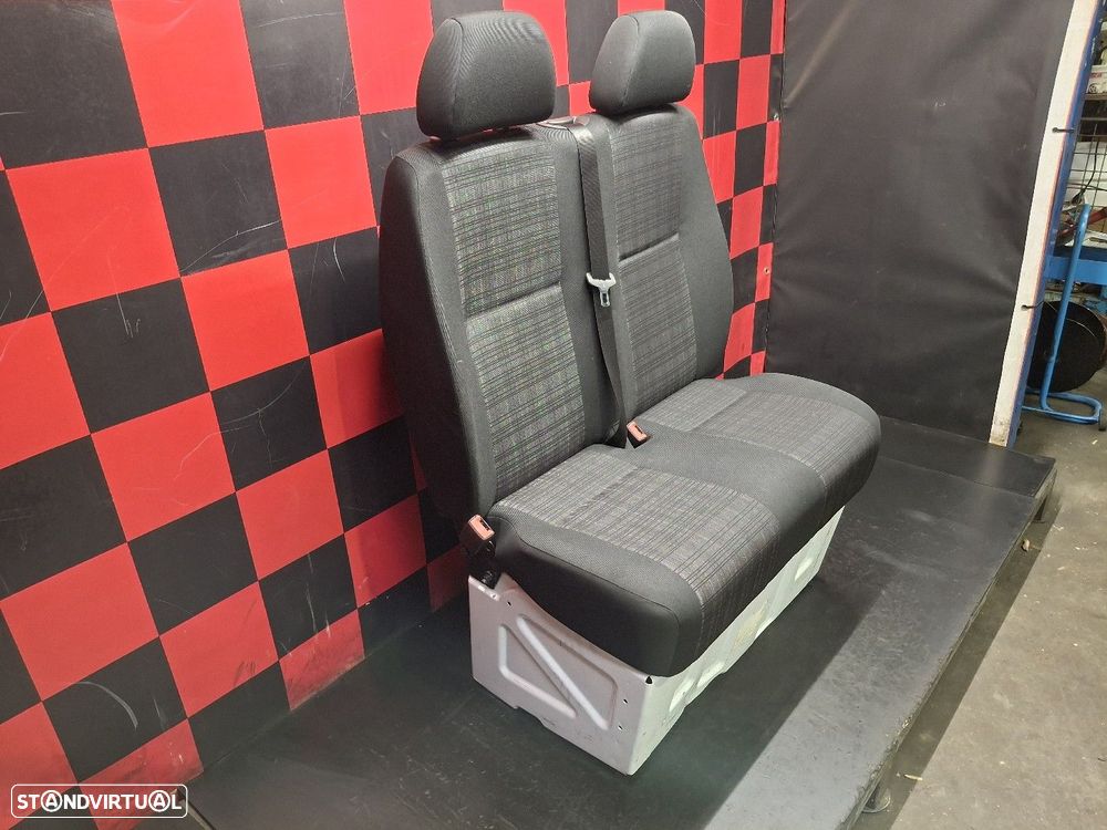 Conjunto De Bancos Mercedes-Benz Sprinter 3,5-T Caixa (906) - 2