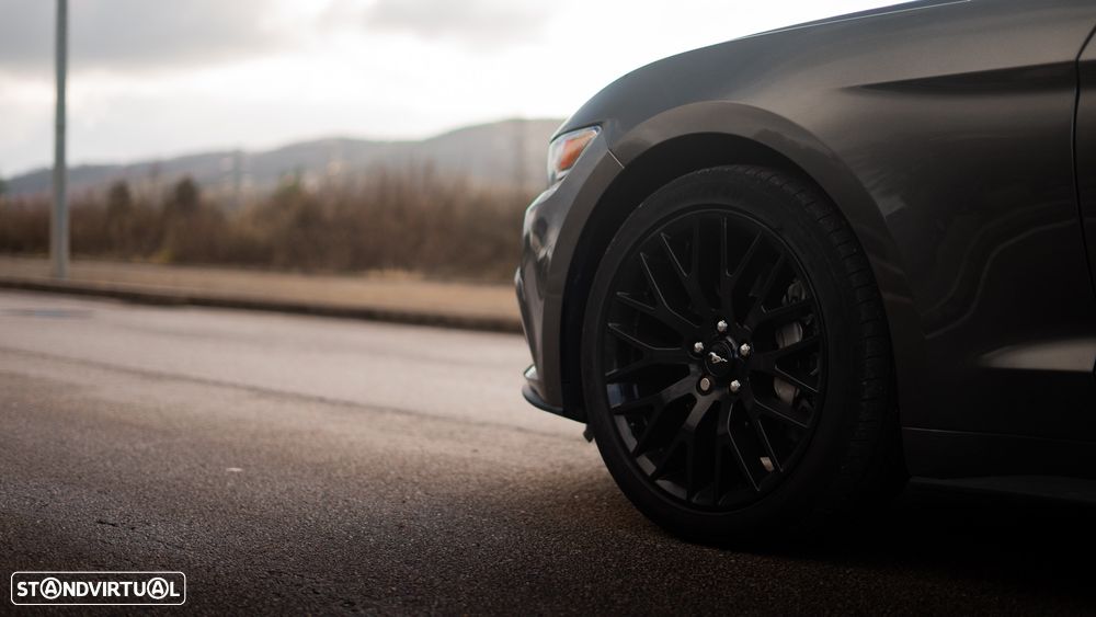 Ford Mustang 2.3i EcoBoost - 8