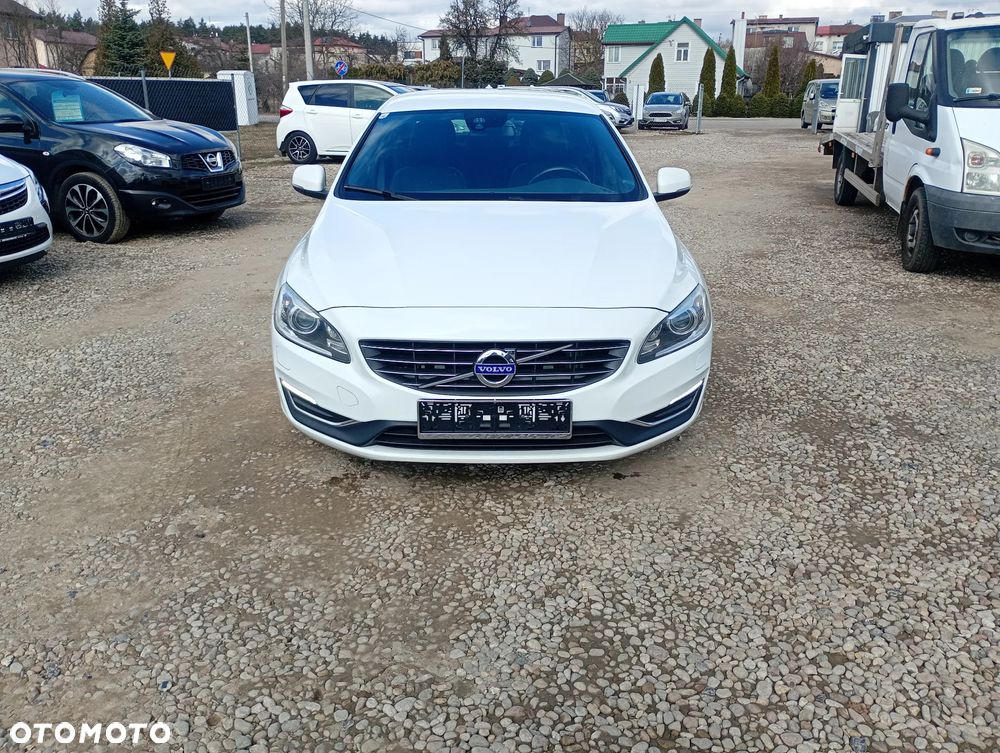 Volvo S60 D3 Geartronic Momentum - 3
