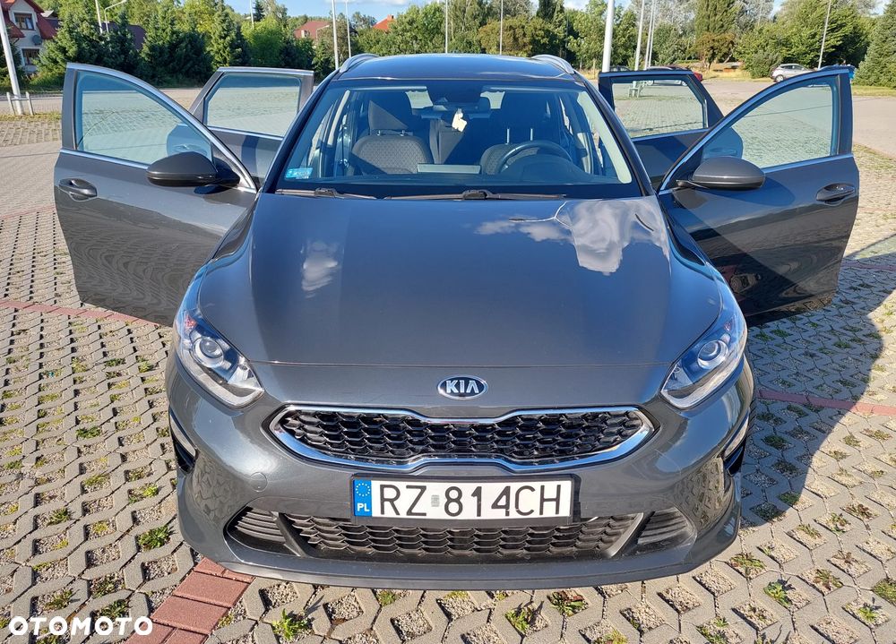 Kia Ceed 1.6 CRDi mHEV M - 12