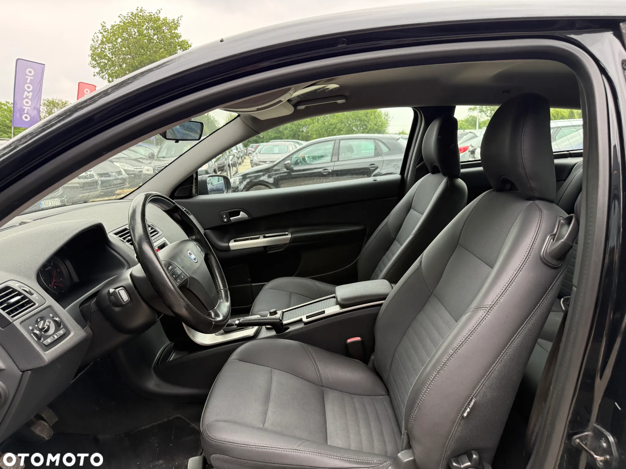 Volvo C30 1.6D - 23