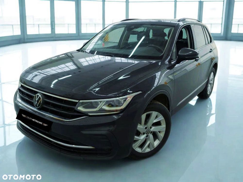 Volkswagen Tiguan 2.0 TDI SCR 4Mot Life DSG - 3