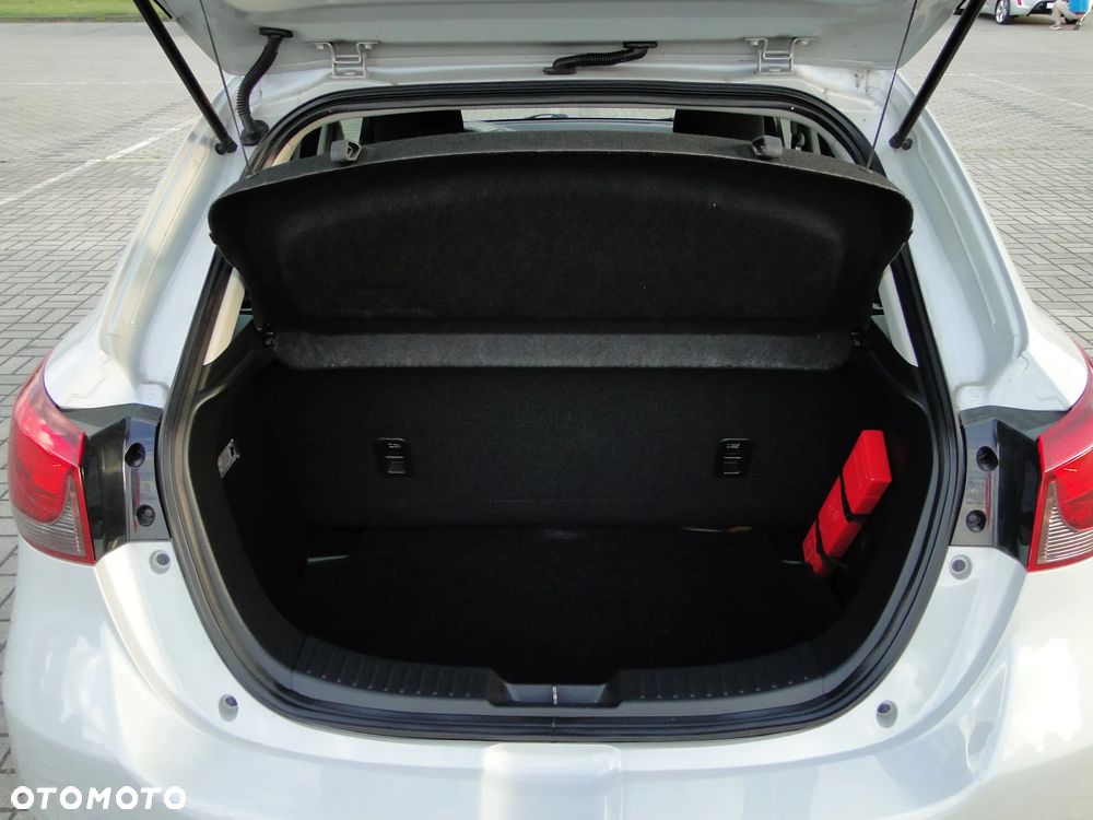 Mazda 2 SKYACTIV-G 75 Center-Line - 17