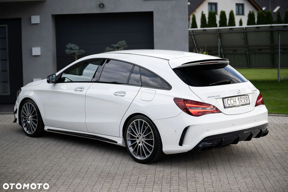 Mercedes-Benz CLA - 24