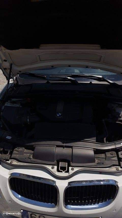 BMW 320 d Coupe Edição M - 10