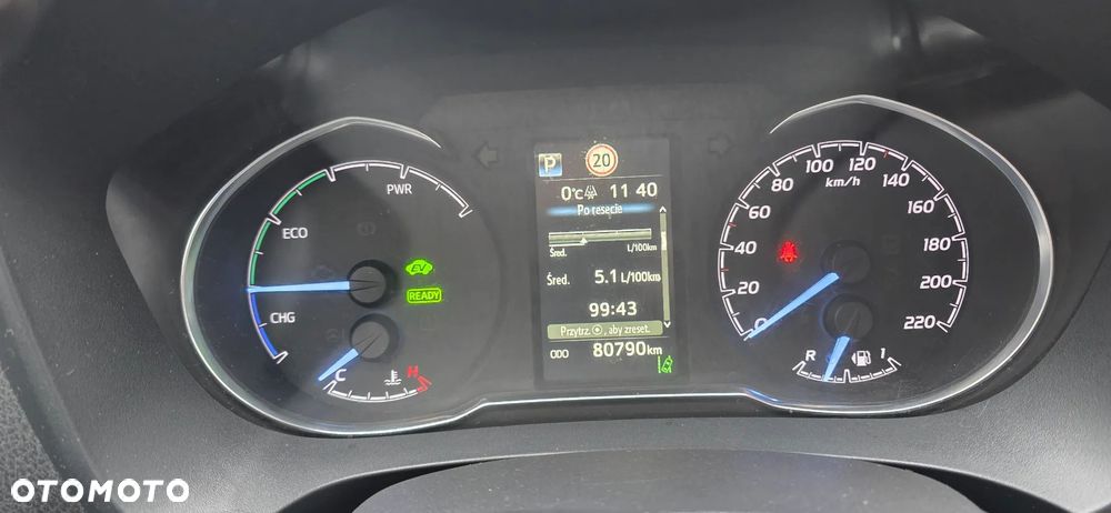 Toyota Yaris Hybrid 100 Dynamic EU6 - 18