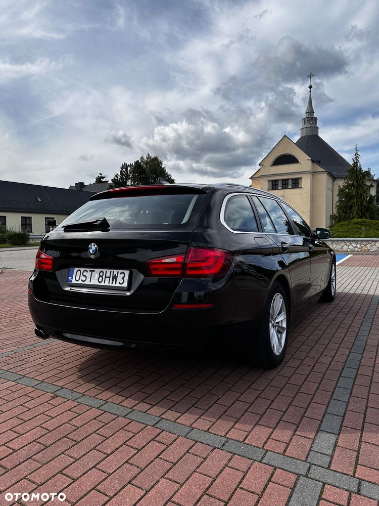 BMW Seria 5 520d Touring - 5