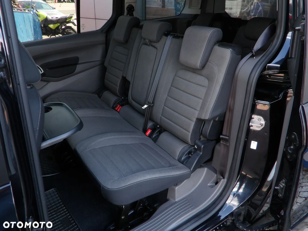 Ford Tourneo Connect 1.5 EcoBlue Titanium PowerShift - 16
