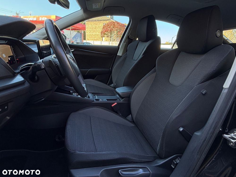Skoda Octavia 1.5 TSI e-TEC DSG Style - 9