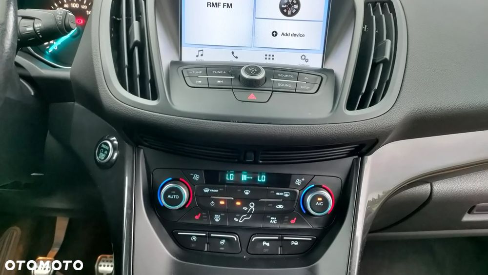 Ford Kuga 1.5 EcoBoost 2x4 ST-Line - 10