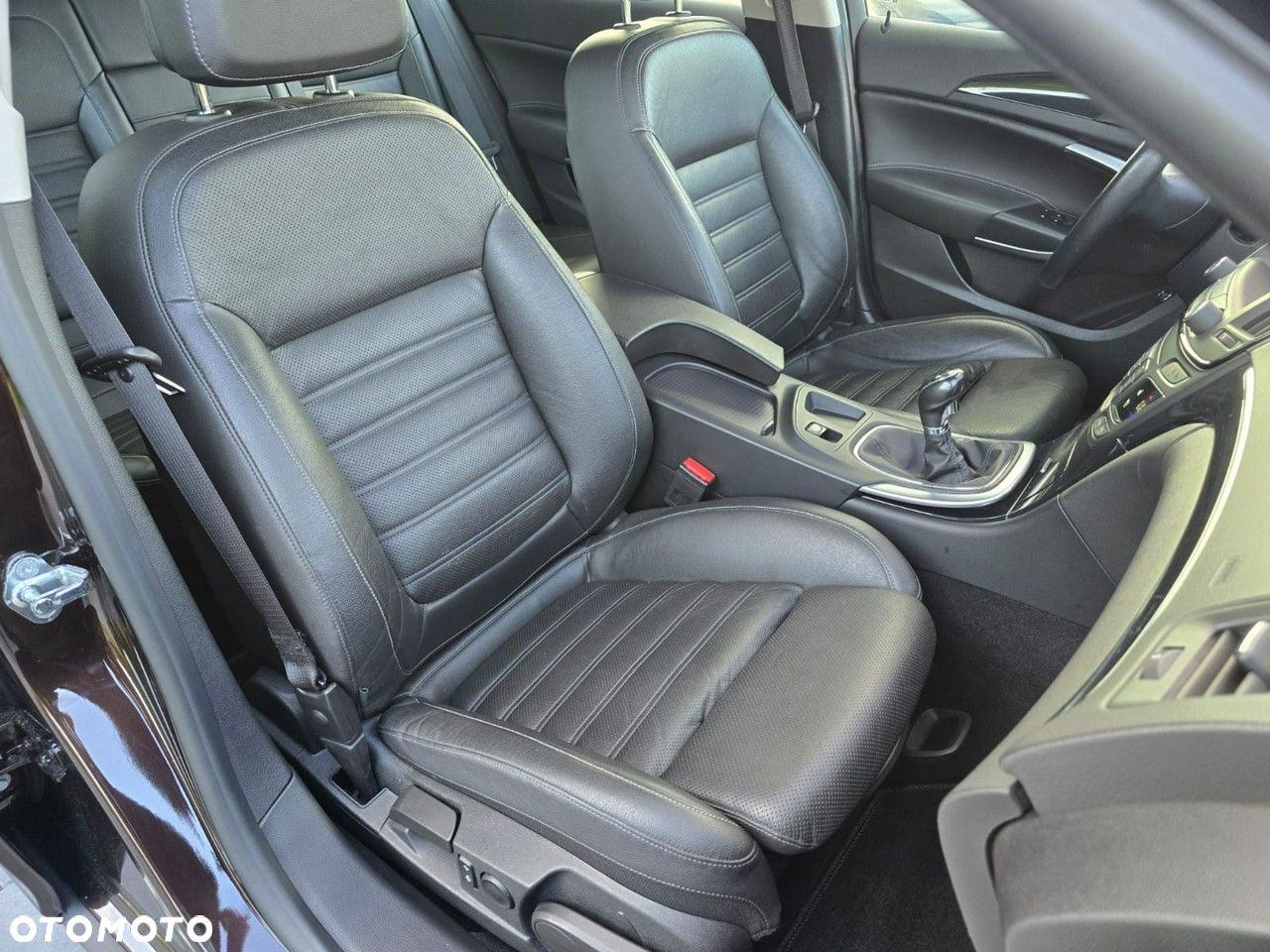 Opel Insignia - 13