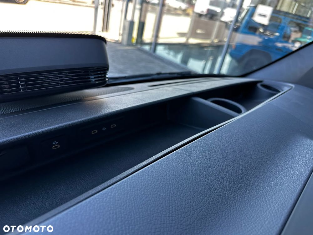 Mercedes-Benz Sprinter - 18