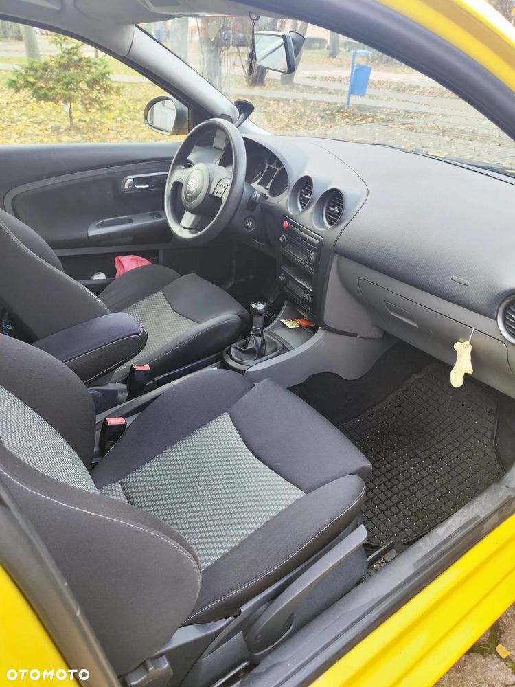 Seat Ibiza SC 1.4 TDI PD Reference - 24