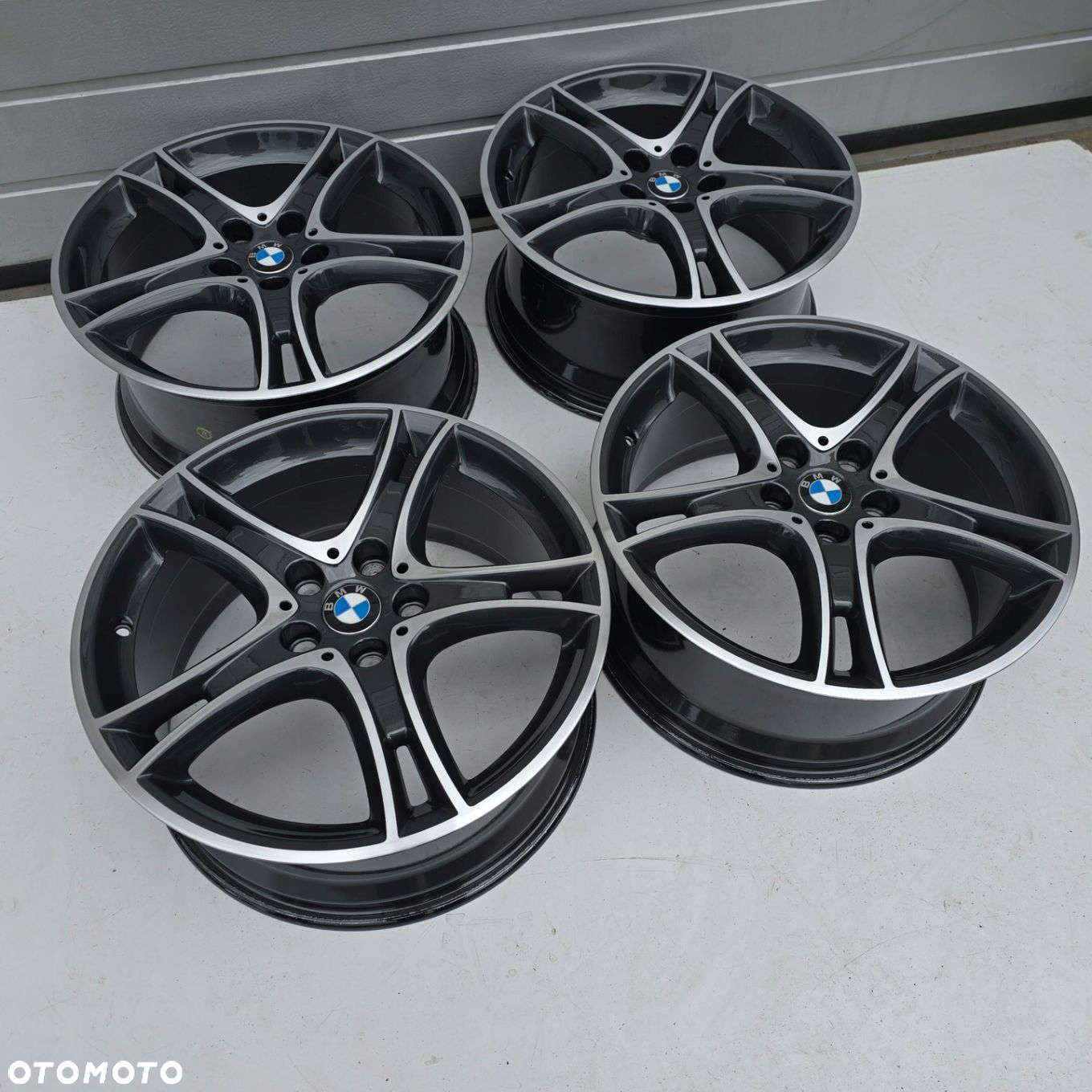 BMW F45 F46 F40 F44 5x112 18 IS57 ET57 JAK NOWE 4X - 2