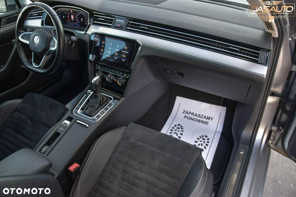 Volkswagen Passat - 36