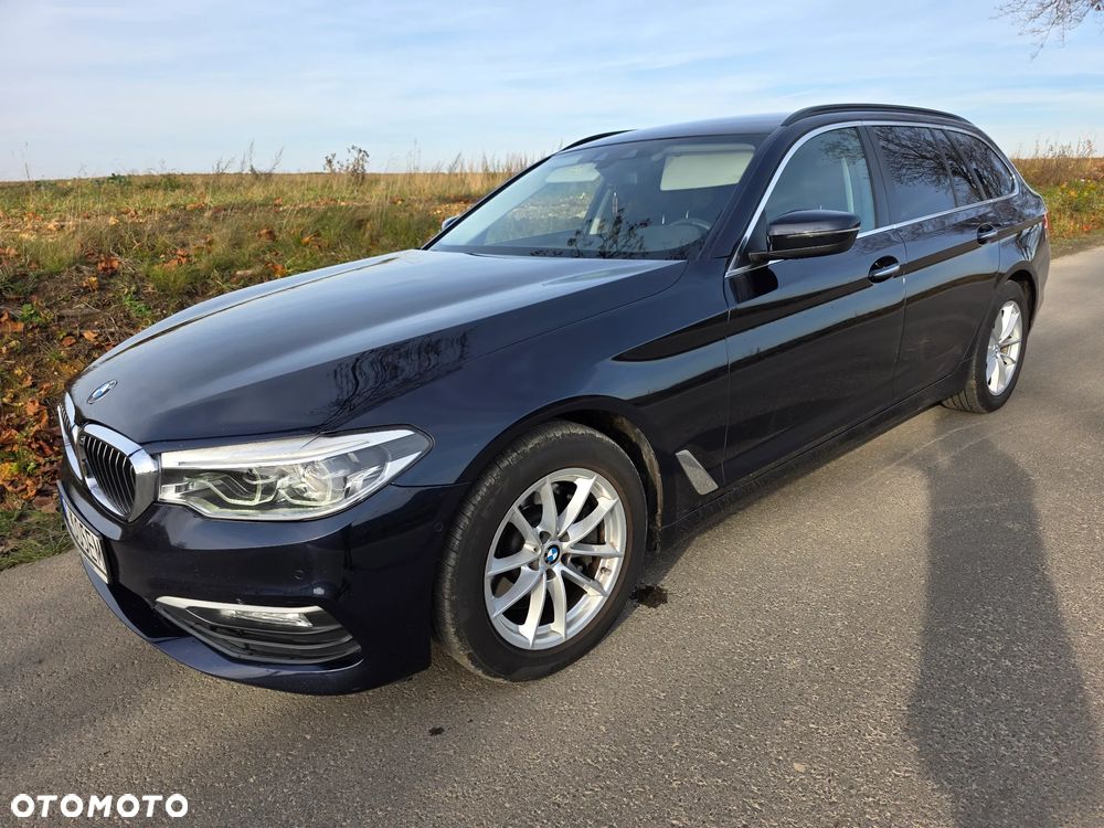 BMW Seria 5 530i Luxury Line - 1