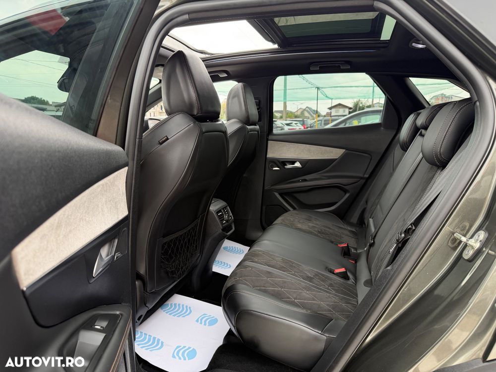 Peugeot 3008 2.0 BlueHDI S&S EAT8 GT - 23
