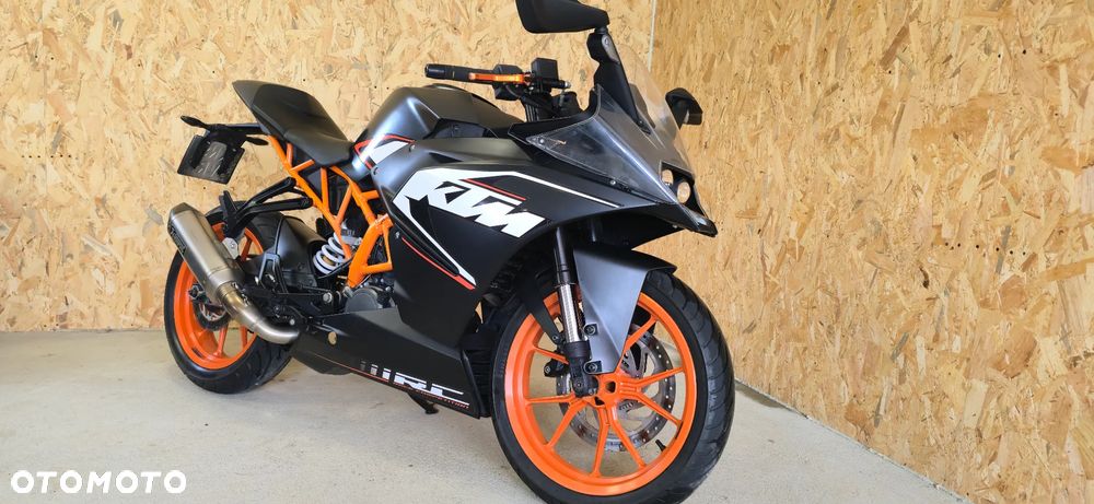 KTM RC 125 - 15
