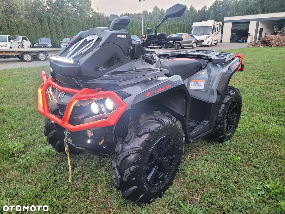 Can-Am Outlander