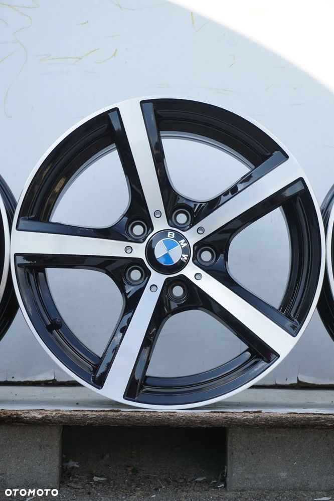 BMW 5x120 17 8J et29 - 7