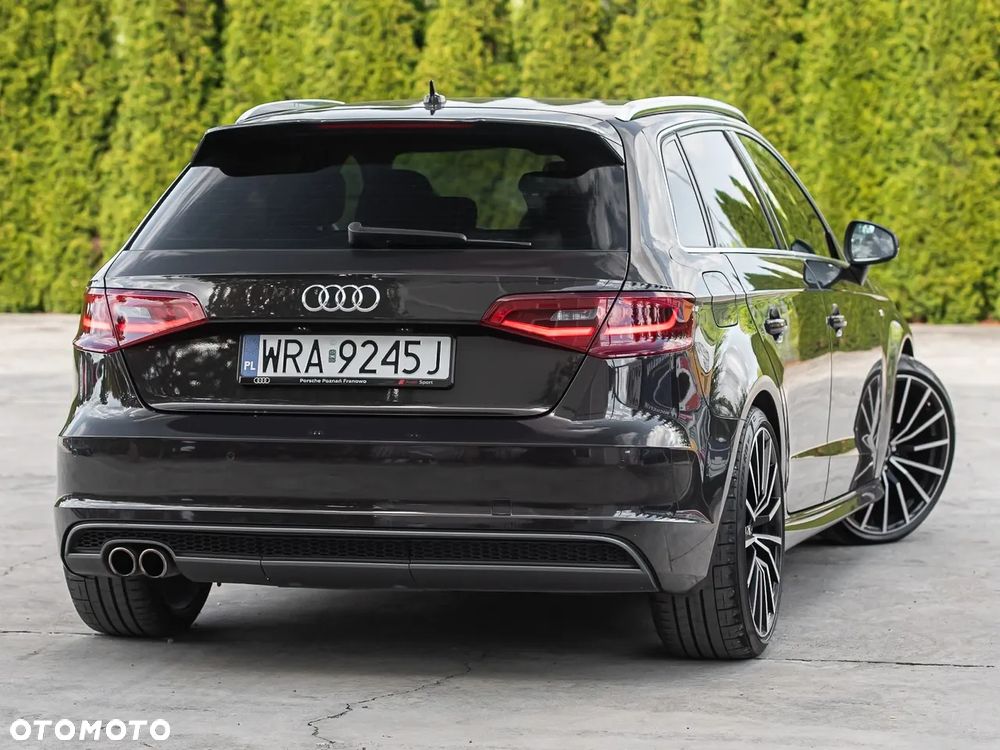 Audi A3 Sportback - 12
