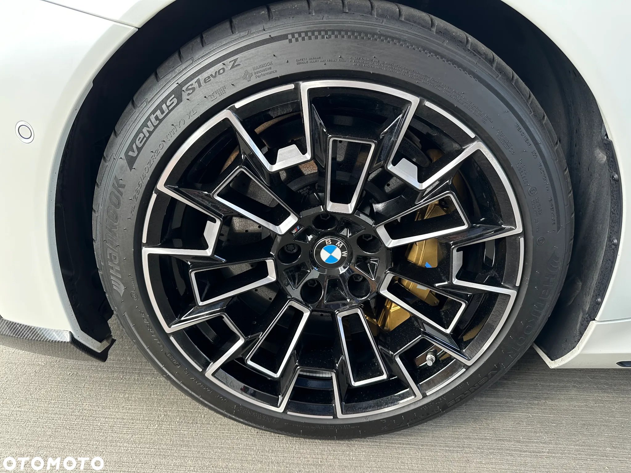 BMW M5 PHEV - 26