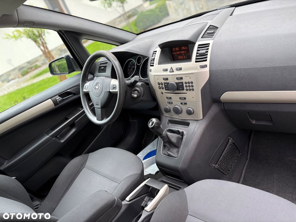 Opel Zafira 1.8 Family - 9