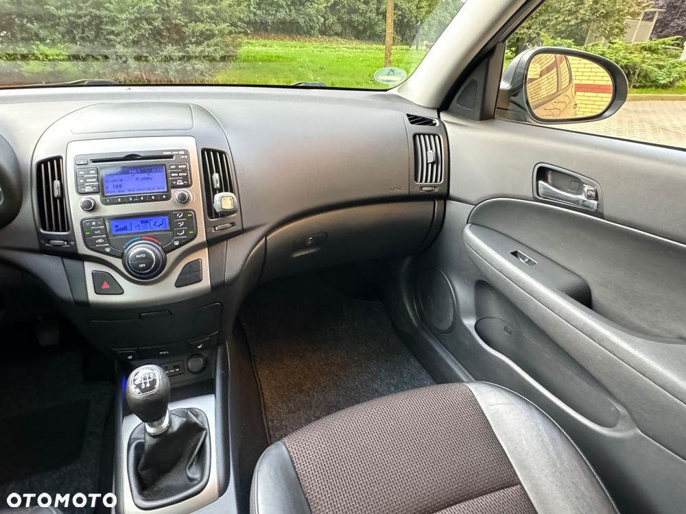 Hyundai i30 1.4 Edition Plus - 22