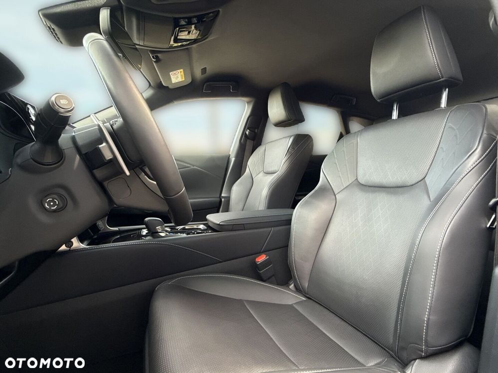 Lexus RX - 10
