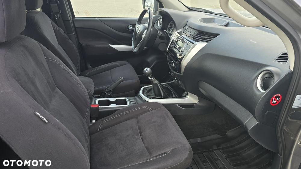 Nissan Navara - 12